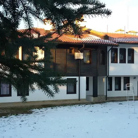 Family Elegance Arbanasi