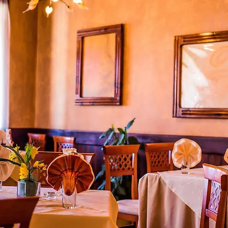 Hotell Family Elegance 2*