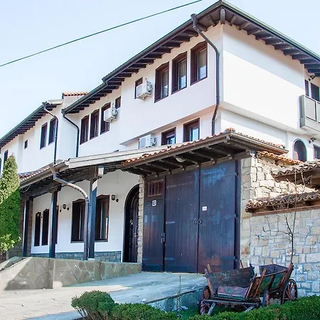 Family Elegance Arbanasi